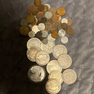 Assorted Coin Collection commemorative and old vintage foriegn and US coins